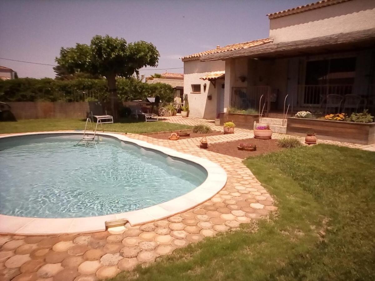 Hébergement de vacances La Belle Ariete Piscine Arles